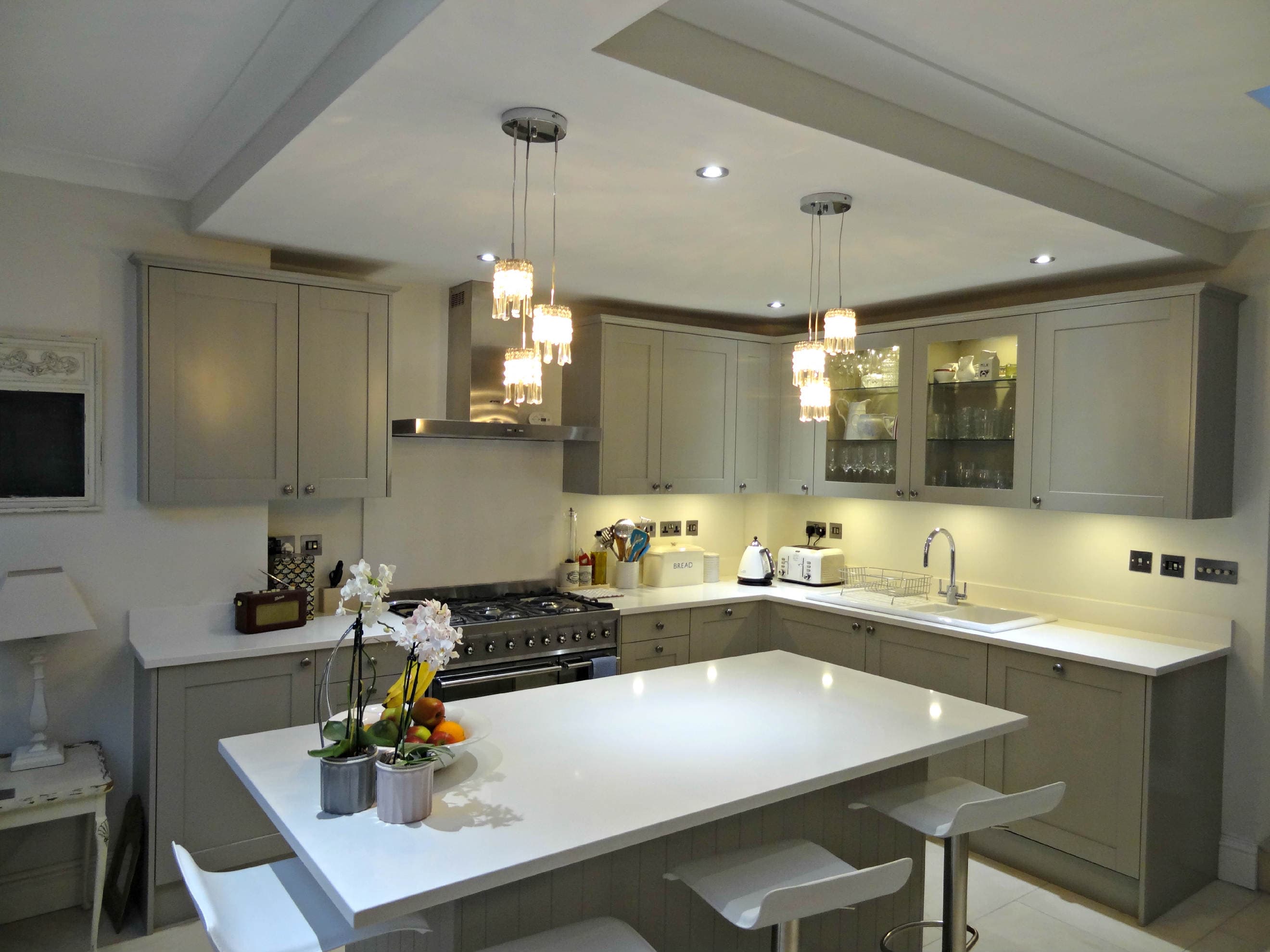 Shaker doors, brushed hardware